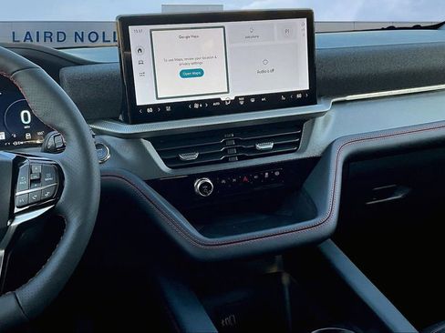 New 2026 Ford Explorer ST-Line w/ ST-Line Street Pack image 7