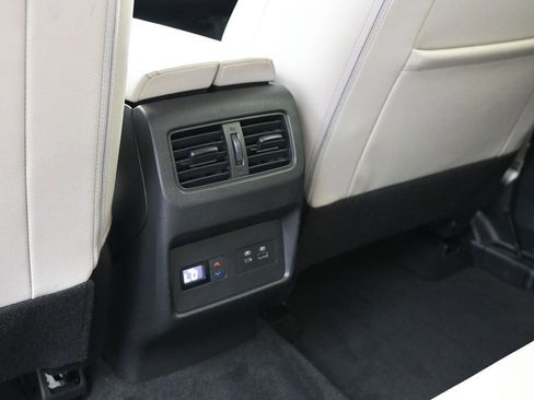 Used 2023 Nissan Rogue SL w/ SL Premium Package FWD image 13