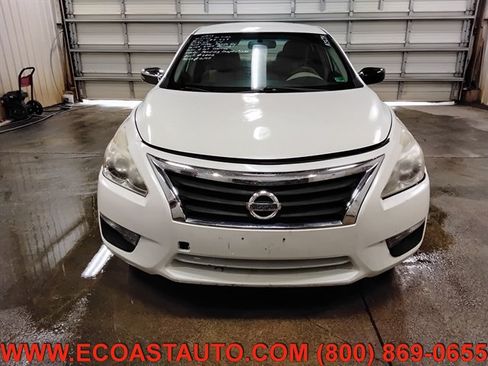 Used 2013 Nissan Altima 2.5 S FWD image 7