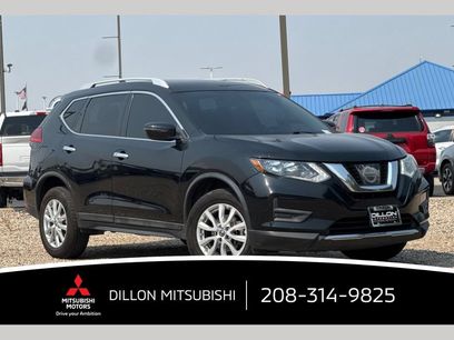 Used 2017 Nissan Rogue SV