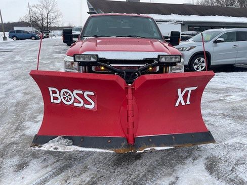 Used 2015 Ford F250 XLT w/ XLT Value Package image 2