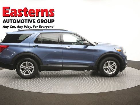 Used 2020 Ford Explorer XLT w/ Equipment Group 202A AWD/4WD image 45