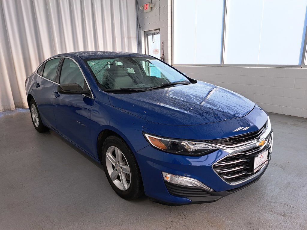 Used 2023 Chevrolet Malibu LS FWD image 4
