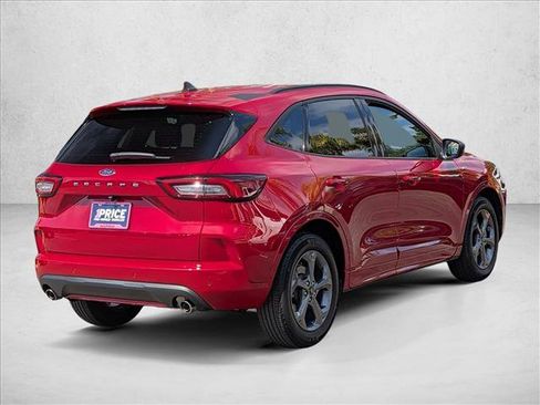 Used 2024 Ford Escape ST-Line w/ Tech Pack #1 FWD image 5