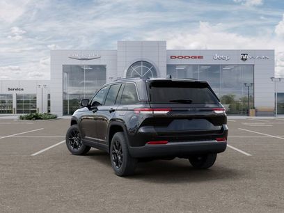 New 2026 Jeep Grand Cherokee Altitude