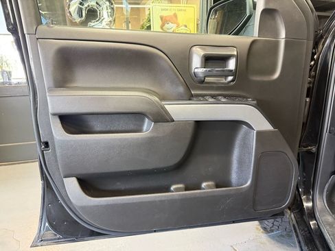Used 2018 Chevrolet Silverado 1500 LT w/ All Star Edition AWD/4WD image 11