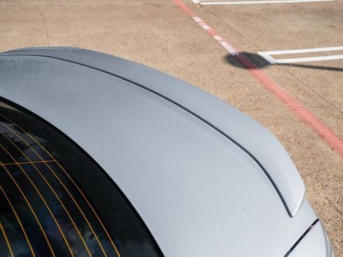 Used 2010 Ford Taurus SHO image 26