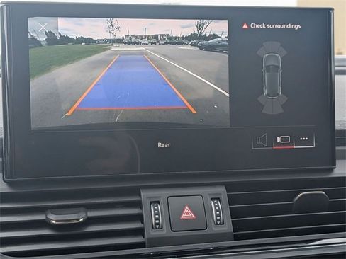 Used 2022 Audi Q5 2.0T Premium w/ Convenience Package image 25