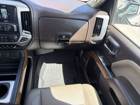 Used 2018 GMC Sierra 1500 SLT AWD/4WD image 15