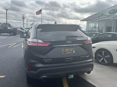 Used 2020 Ford Edge Titanium w/ Equipment Group 301A image 12