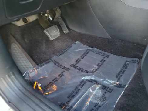 Used 2017 Jeep Cherokee Limited image 16