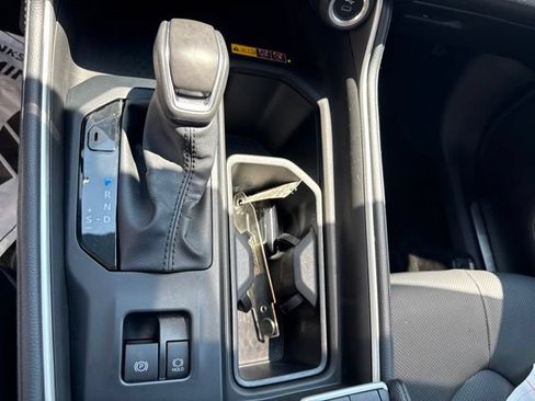 Used 2025 Toyota Grand Highlander AWD Hybrid image 21