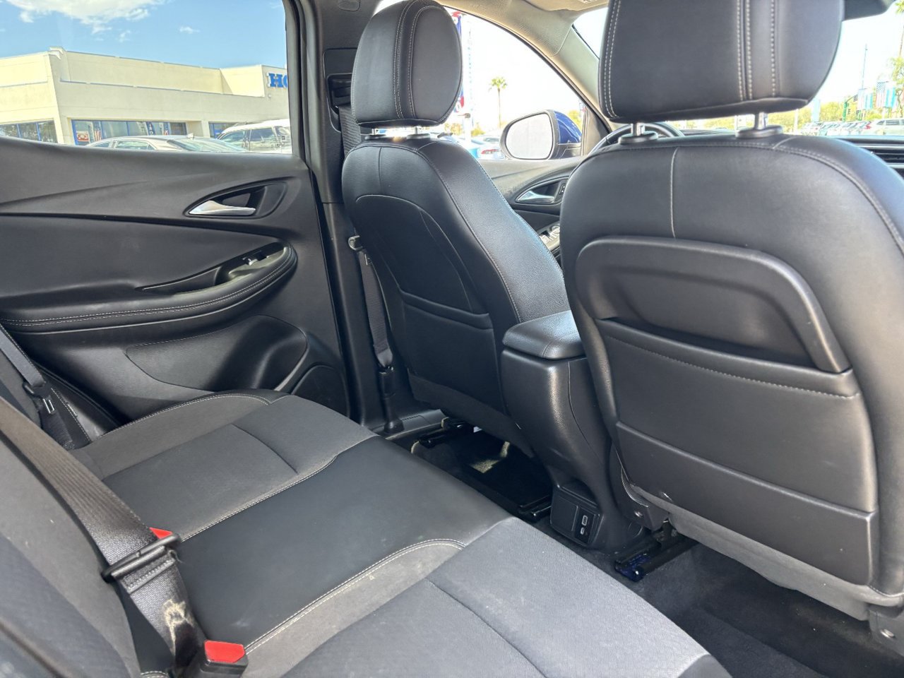Used 2021 Buick Encore GX Preferred FWD image 11