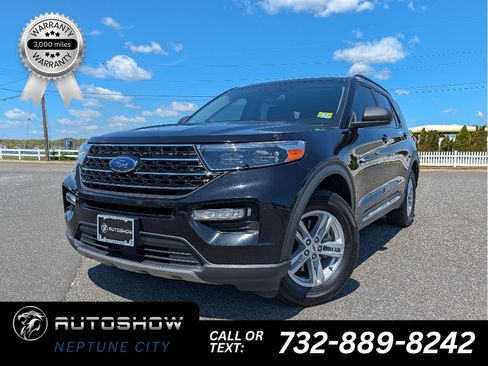 Used 2021 Ford Explorer XLT w/ Equipment Group 202A AWD/4WD image 1