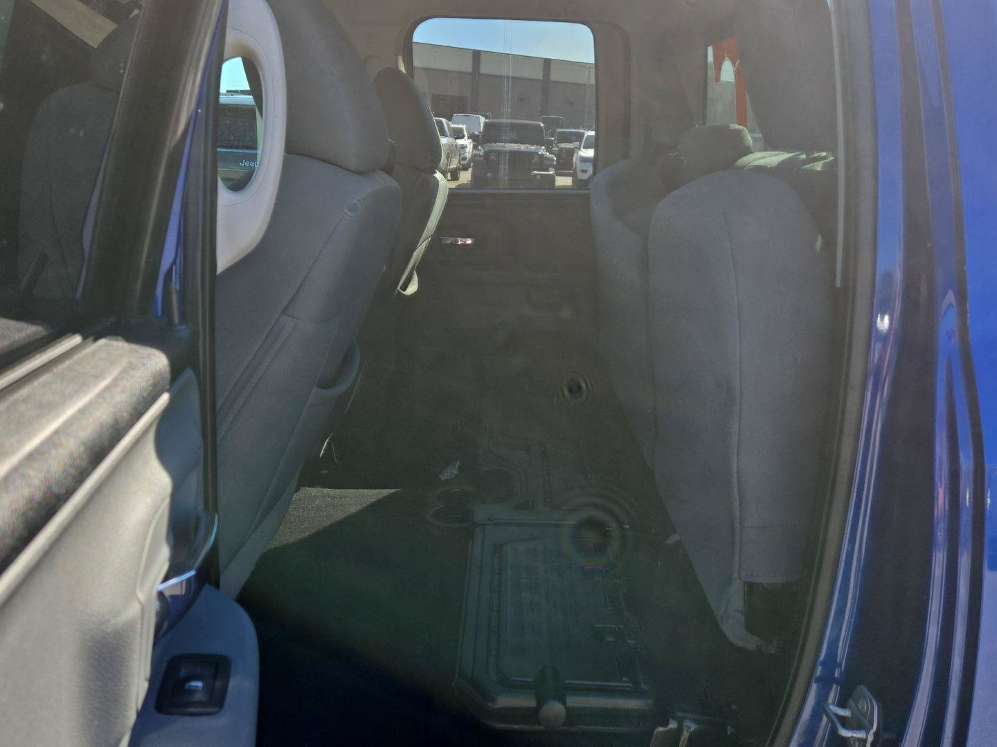 Used 2016 RAM 1500 Big Horn RWD image 15