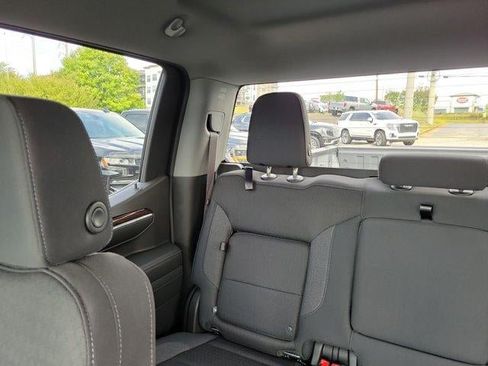Used 2024 GMC Sierra 1500 Elevation AWD/4WD image 8