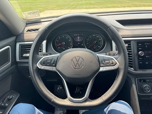 Used 2021 Volkswagen Atlas SE w/ Panoramic Sunroof Package AWD/4WD image 29