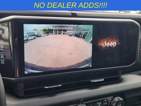 New 2026 Jeep Wrangler Unlimited Rubicon AWD/4WD image 17