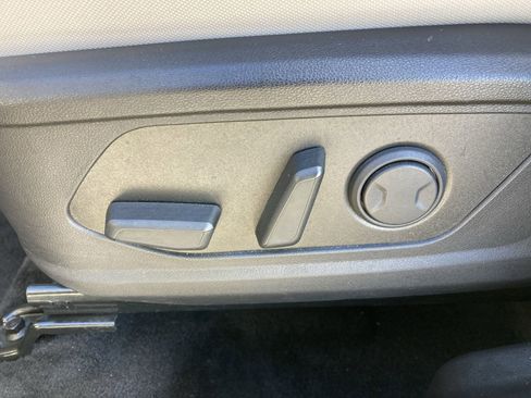 Used 2025 Hyundai Tucson Blue image 14