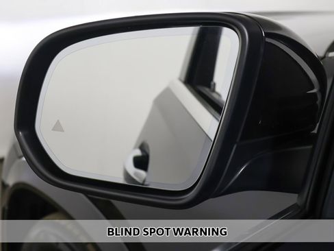 Used 2023 Mercedes-Benz GLE 450 4MATIC w/ AMG Line Exterior image 9