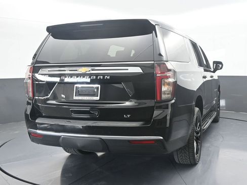 Used 2021 Chevrolet Suburban LT image 5