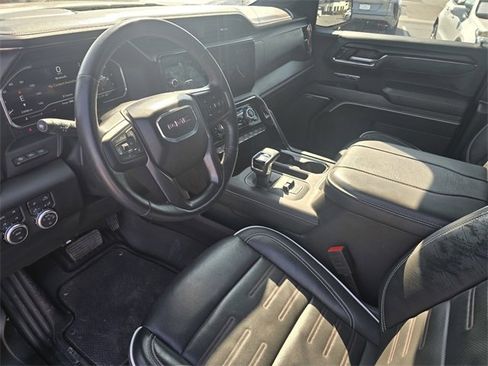 Used 2024 GMC Sierra 1500 AT4X image 20