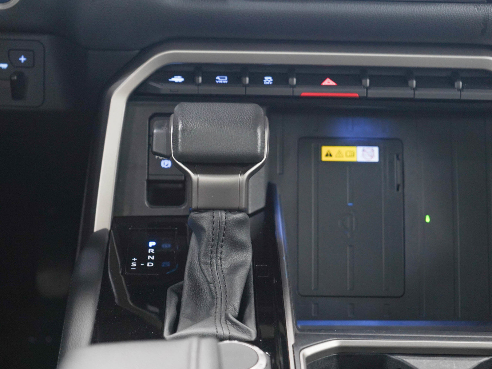 Used 2023 Toyota Tundra Limited AWD/4WD image 19