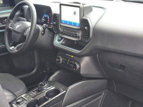 Certified 2024 Ford Bronco Sport Badlands image 6