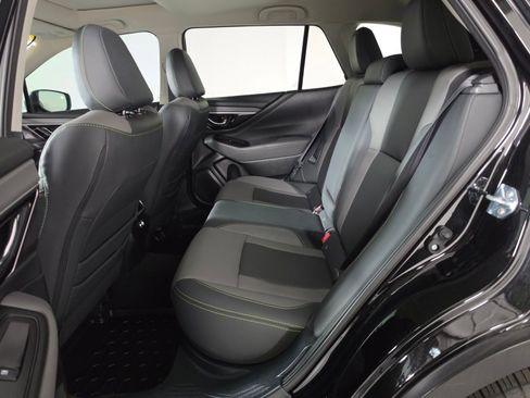 Certified 2025 Subaru Outback Onyx Edition image 16