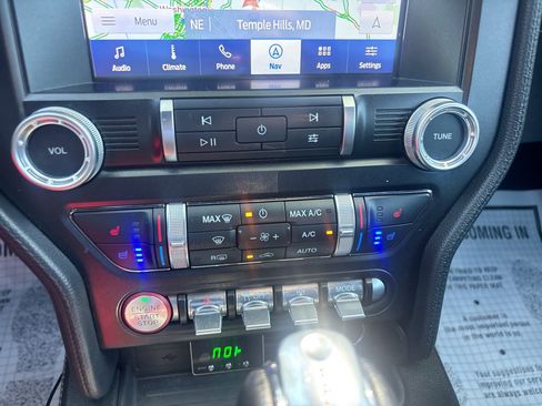 Used 2022 Ford Mustang GT Premium w/ GT Performance Package RWD image 16
