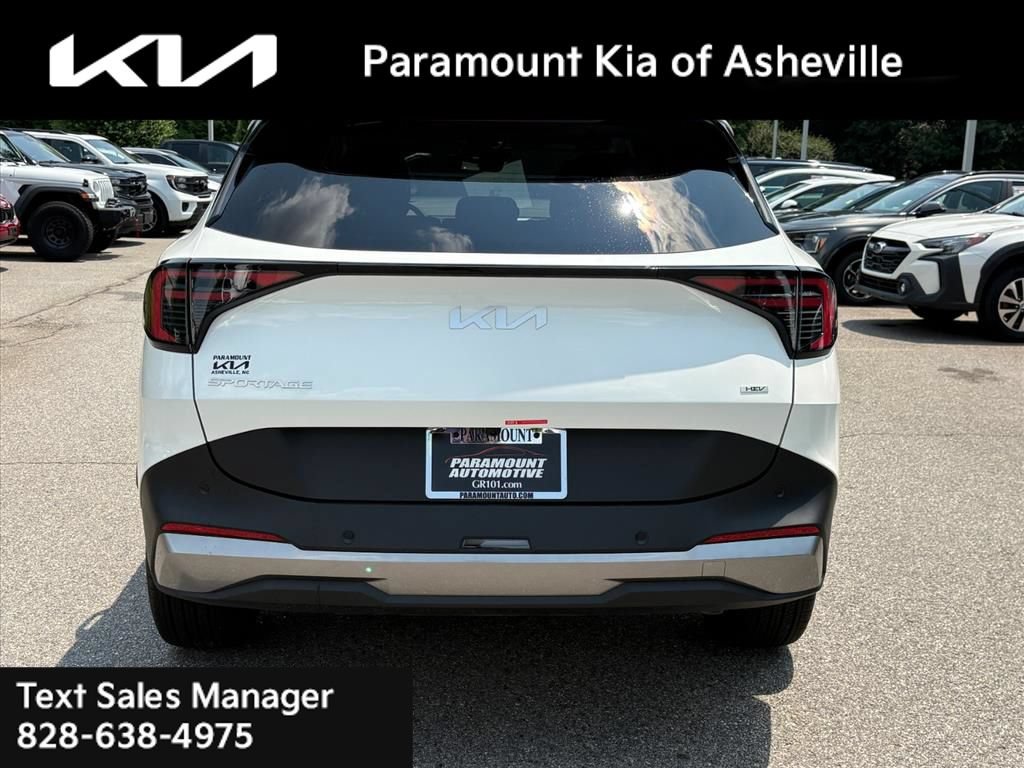 Certified 2026 Kia Sportage EX AWD/4WD image 5