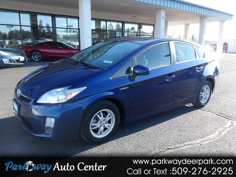 Used 2011 Toyota Prius Three w/ Navigation Pkg image 1