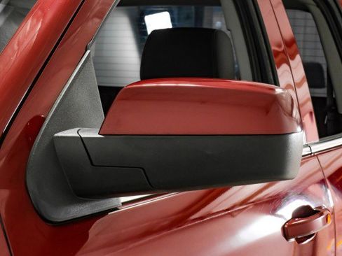 Used 2018 GMC Sierra 1500 SLE w/ SLE Value Package image 36