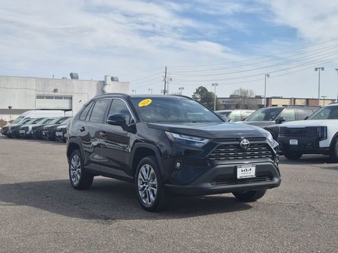 Used 2024 Toyota RAV4 XLE Premium image 2