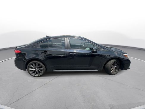 Used 2025 Toyota Corolla SE FWD image 5