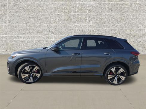 New 2026 Audi SQ5 Premium Plus AWD/4WD image 4