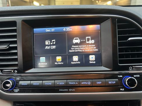 Used 2017 Hyundai Elantra SE w/ SE A/T Tech Package 03 image 27