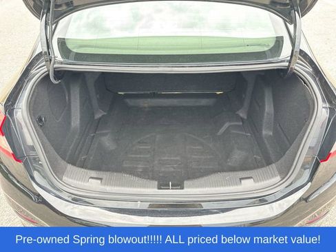 Used 2018 Chevrolet Cruze LS FWD image 16