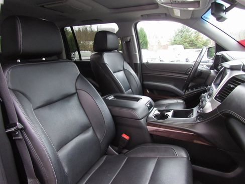 Used 2019 GMC Yukon XL SLT w/ Open Road Package image 21