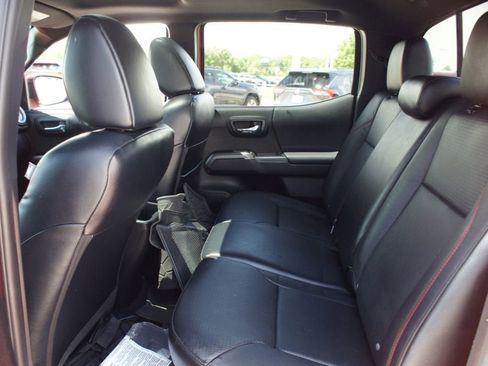 Used 2023 Toyota Tacoma TRD Pro AWD/4WD image 15