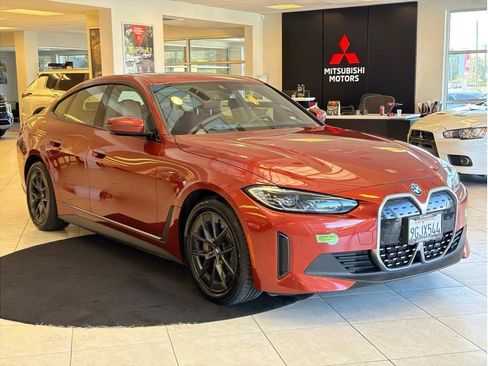 Used 2023 BMW i4 eDrive40 w/ Premium Package RWD image 3