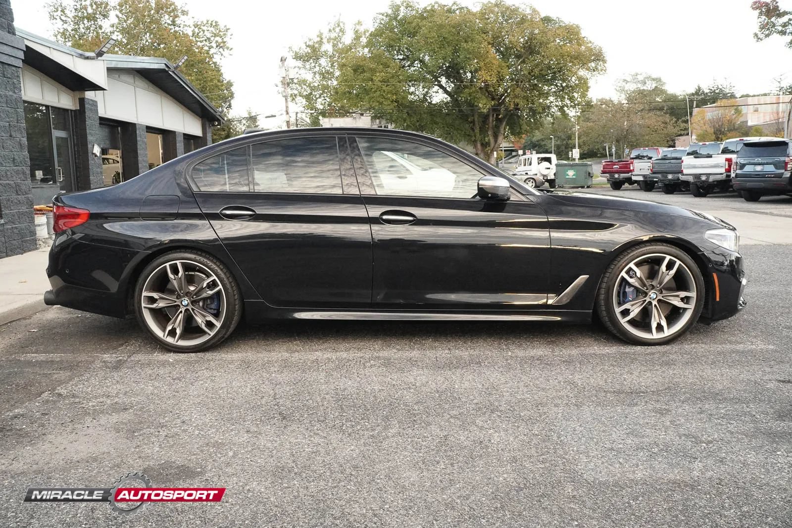 Used 2018 BMW M550i xDrive AWD/4WD image 8