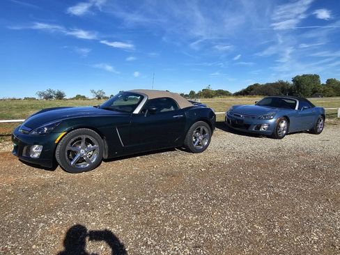 Used 2008 Saturn Sky Red Line image 17