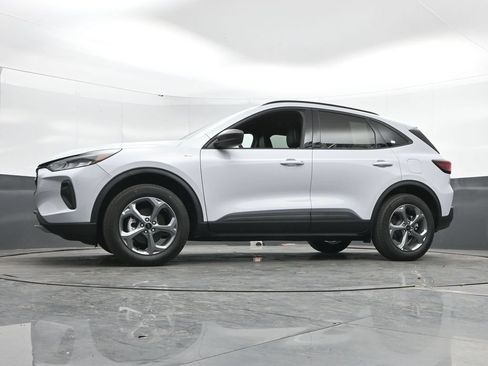 Used 2026 Ford Escape ST-Line AWD/4WD image 49