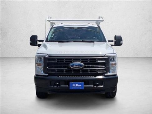 Used 2024 Ford F250 XL RWD image 2