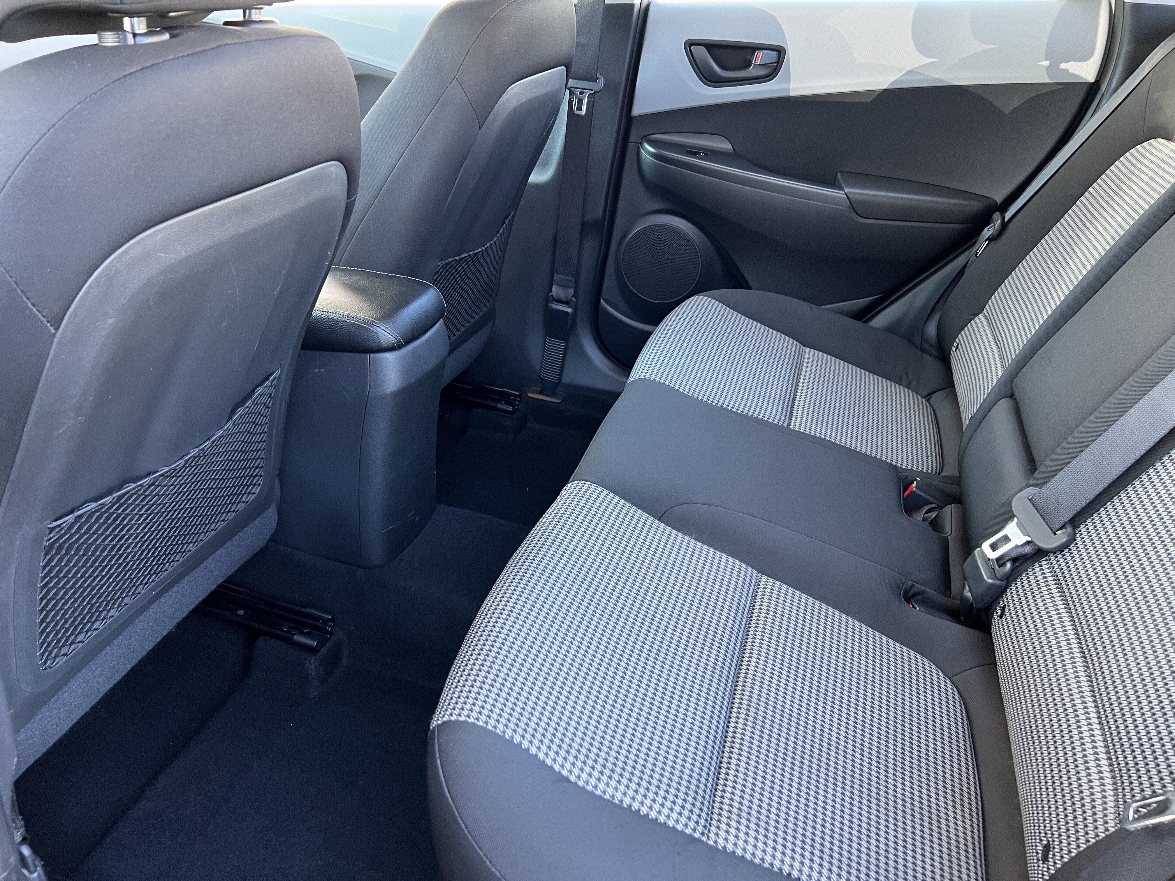 Used 2020 Hyundai Kona SE AWD/4WD image 15