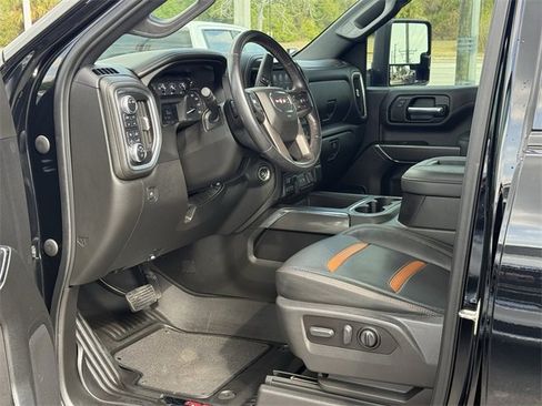 Used 2022 GMC Sierra 2500 AT4 image 14