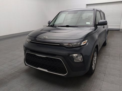 Used 2021 Kia Soul LX image 15