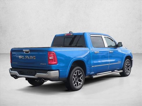 Used 2025 RAM 1500 Laramie AWD/4WD image 5