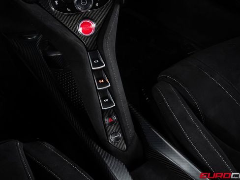 Used 2021 McLaren 765LT RWD image 32